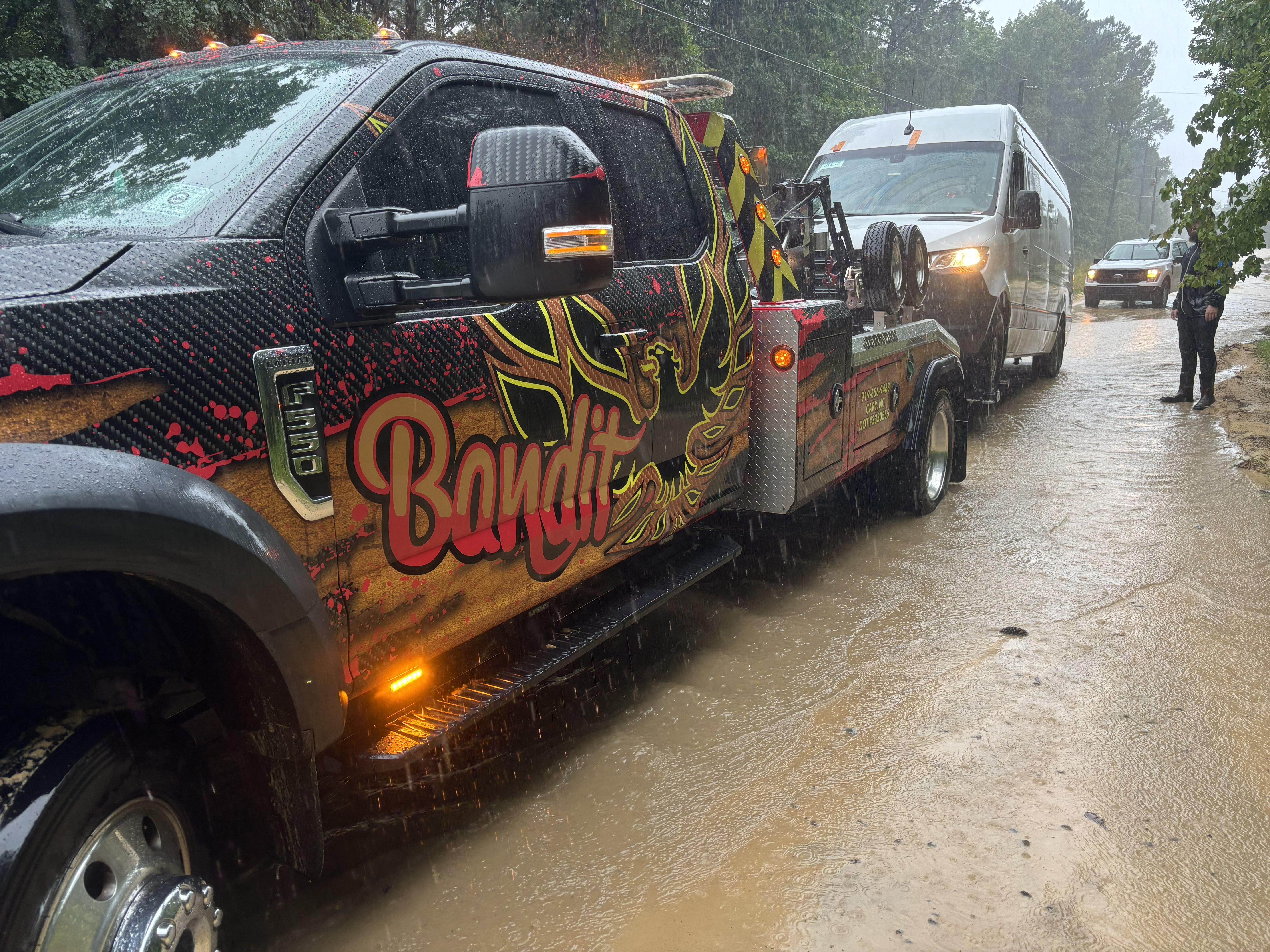 Bandit Towing on the job